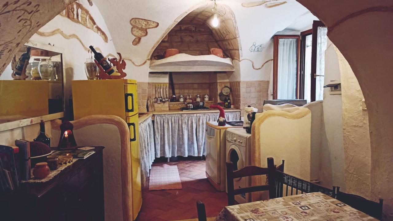 Casa Ele - Casa Indipendente Con Cucina - Bikes Friendly Apartment Sassari Ngoại thất bức ảnh